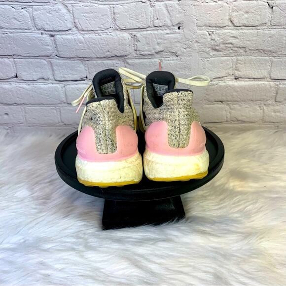 Adidas Grey & Pink Boost Sneaker Size 6 - Picture 6 of 7